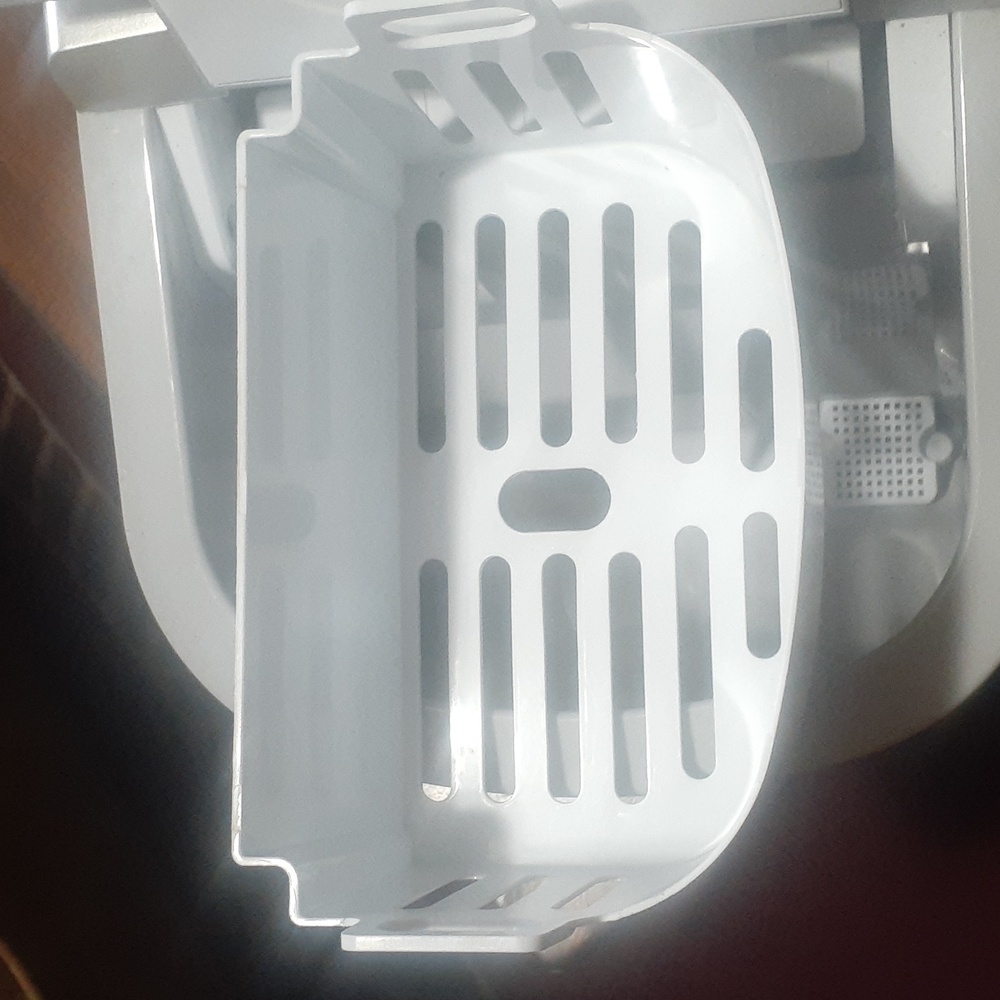 Cooks Essentials Portable Ice Maker - Picture 7 of 8